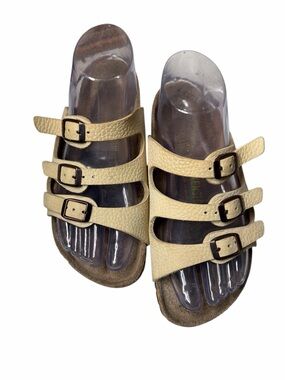 Birkenstock Triple-Strap Slide Sandals in Beige/yellow size 36 EUC